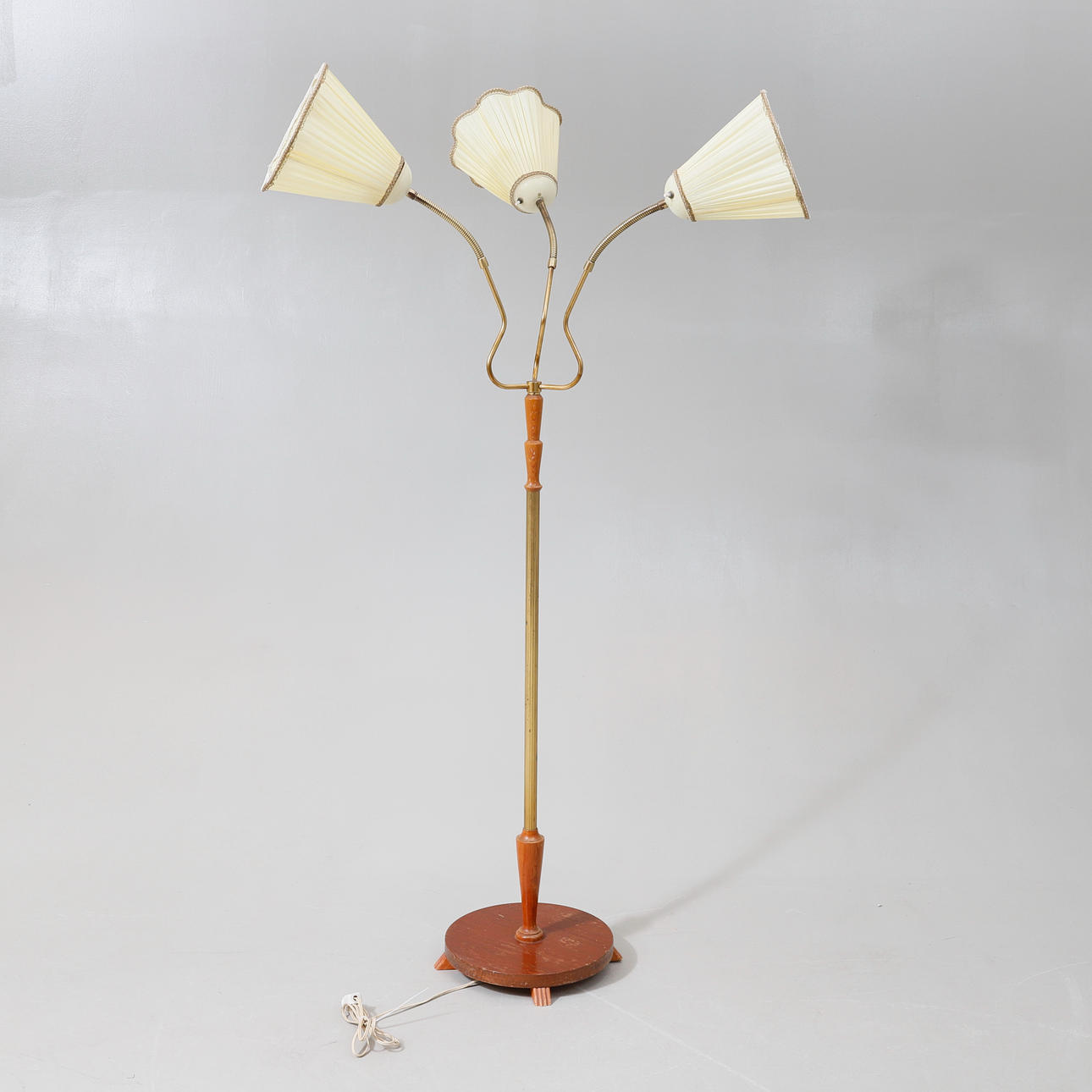 FLOOR LAMP, 3-armed, 1940s/50s.