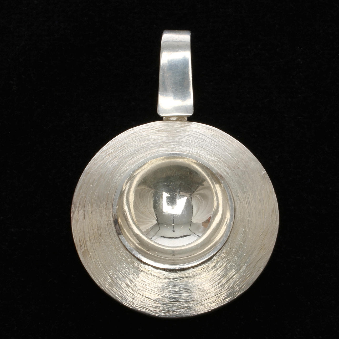 HÄNGE, silver, Svern Erik Högberg, Göteborg, 1974.