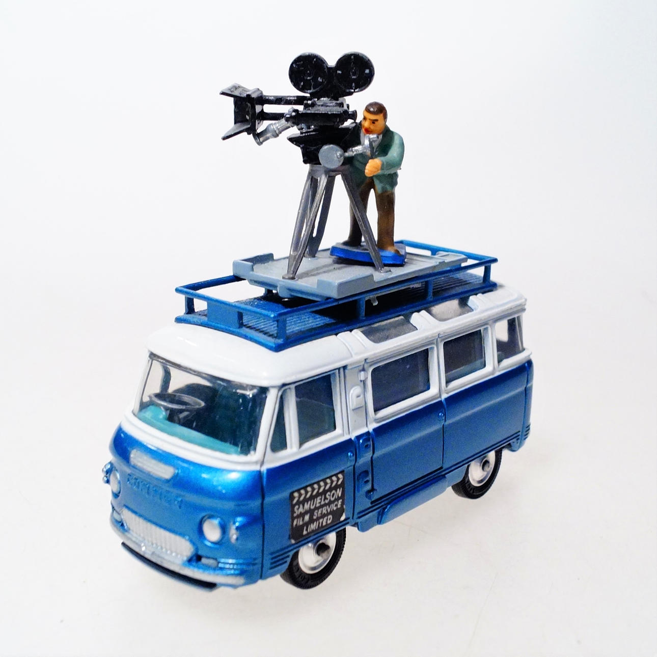 SPIELZEUGAUTO, CORGI TOYS COMMER VAN, mit Samuelson, Film Servis Camera.
