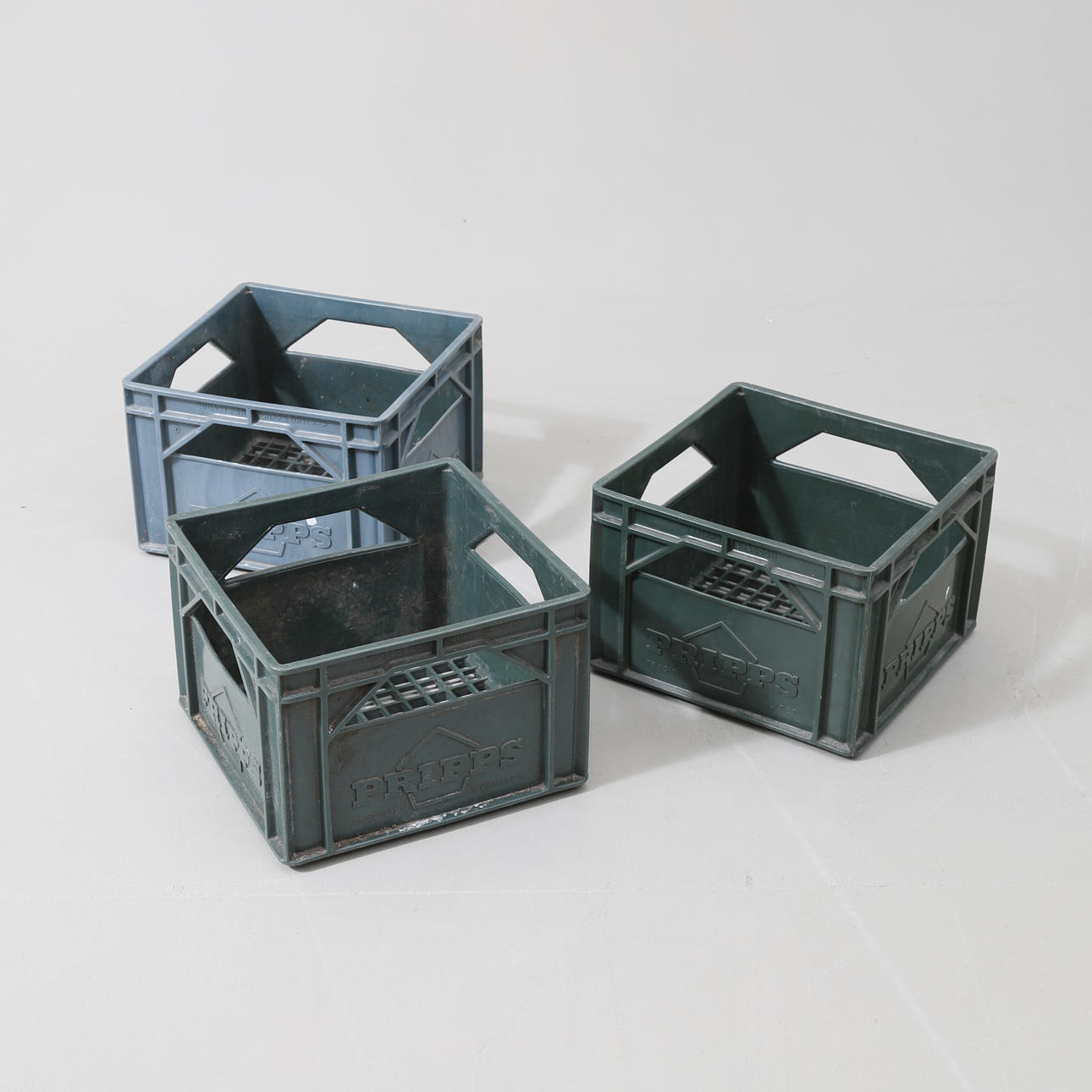 BEER TRAYS, 3 pcs, plastic, Pripps.