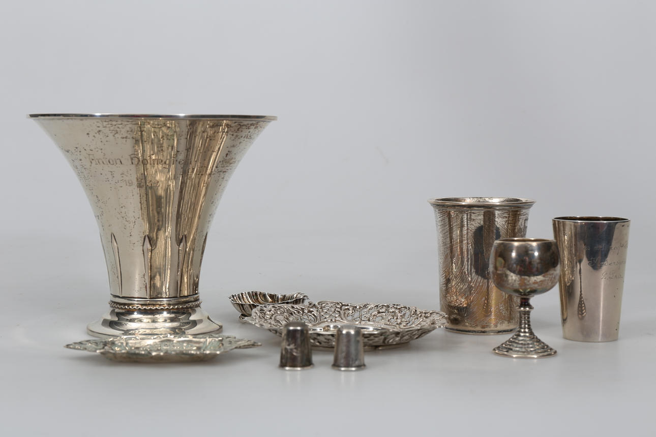 SILVERFÖREMÅL, 9 delar, 371,4 gram.