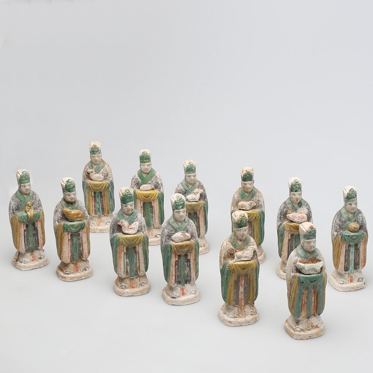 ZODIAK FIGURER i terracottta, 12 st, Ming-dynastin (1368-1644, Kina.