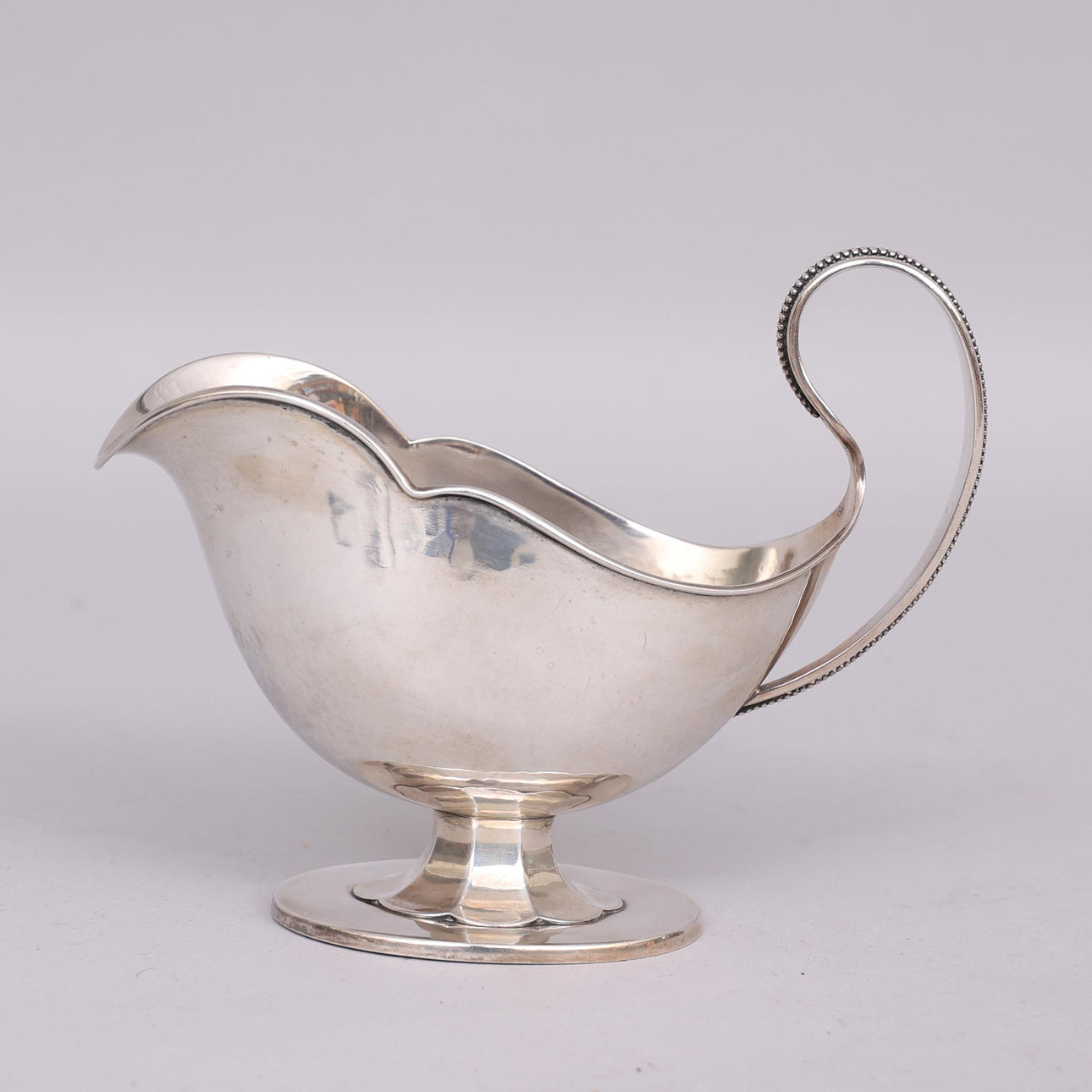 CREAM CAN, silver, 1934.