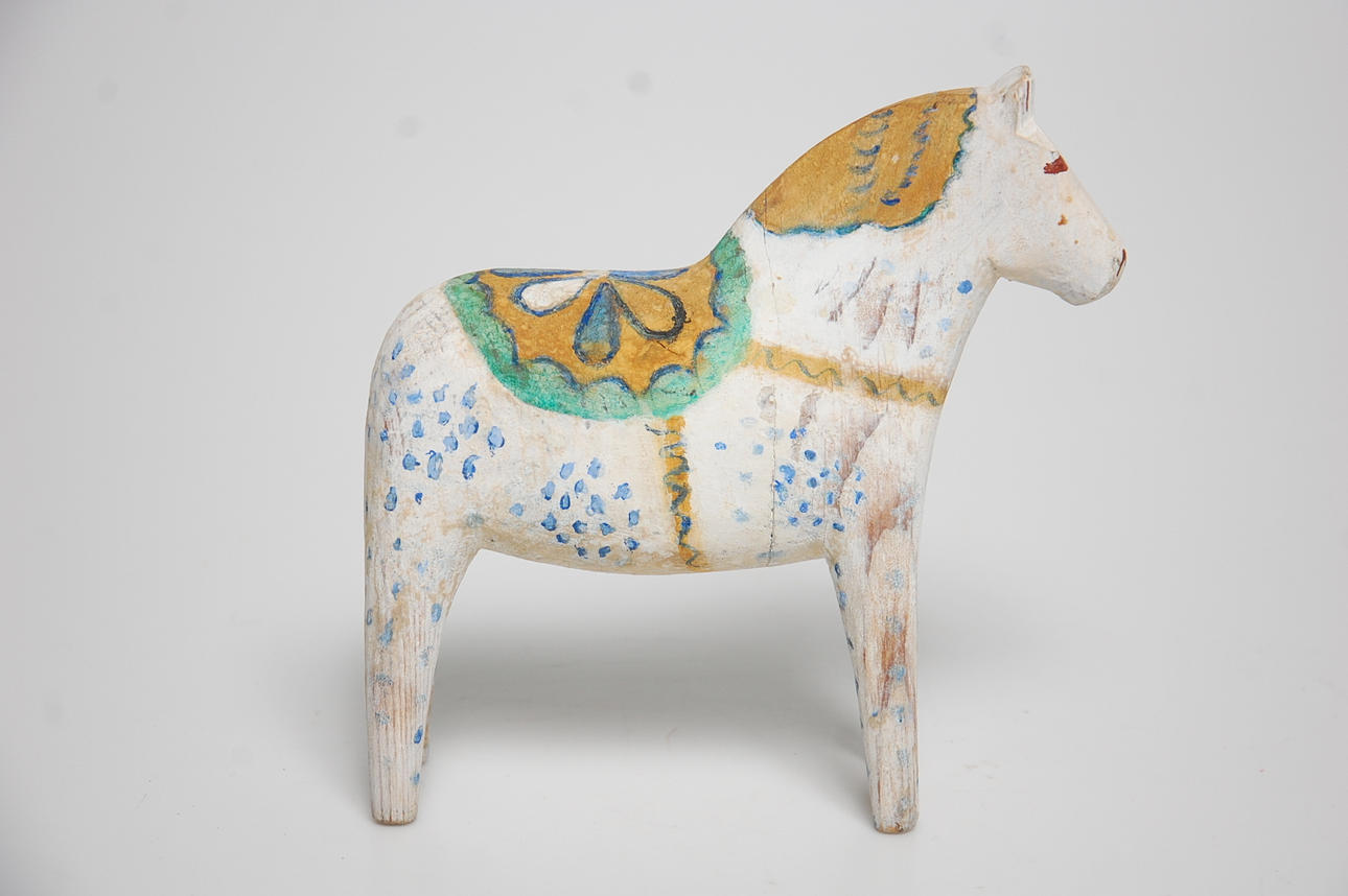 DALAHÄSTAR, 3 st äldre.