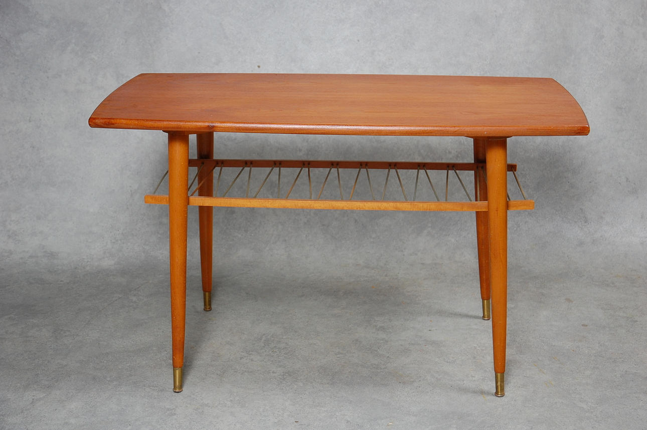 SOFFBORD, med tidningshylla, 1950-tal.