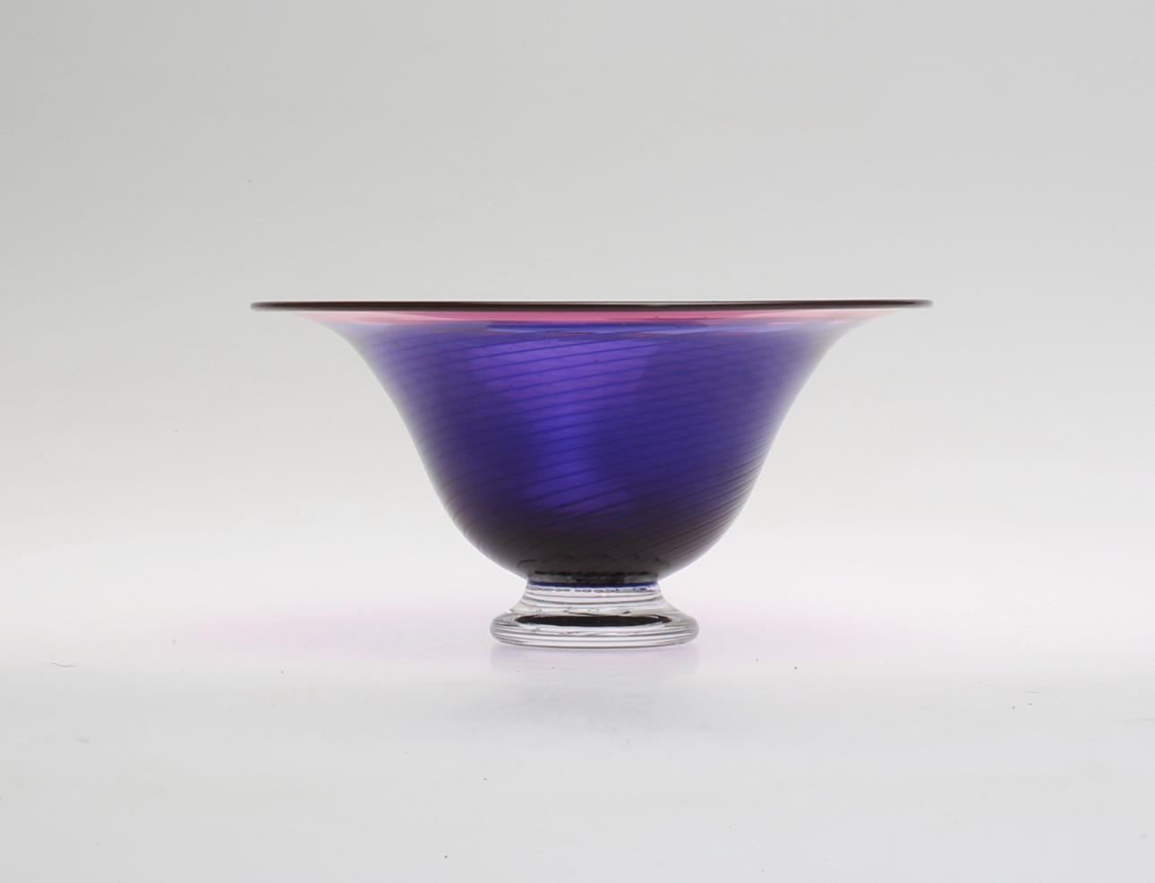 WILKE ADOLFSSON. Skål, Signerad.