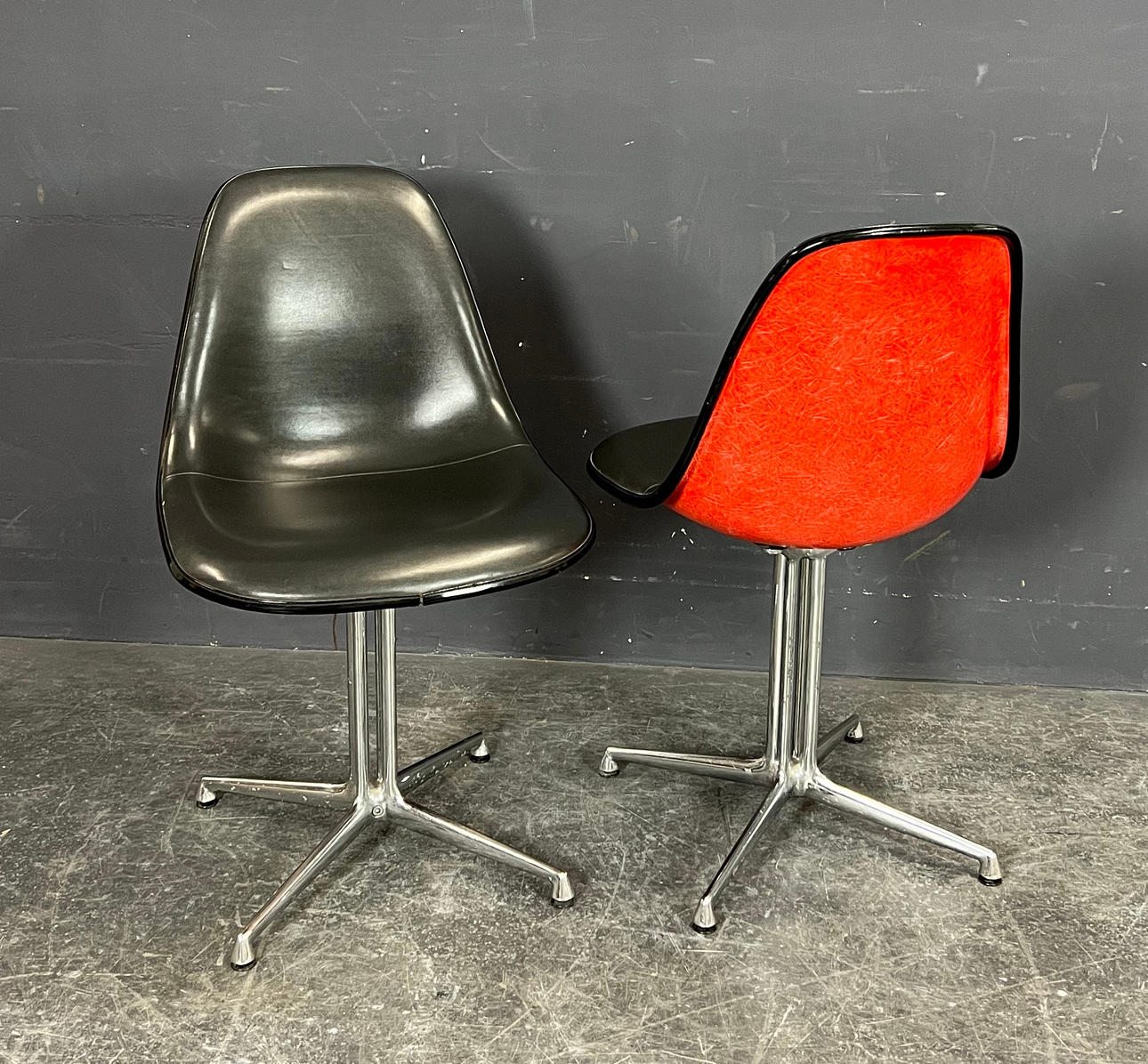 CHARLES & RAY EAMES. 2 DSL CHAIRS.