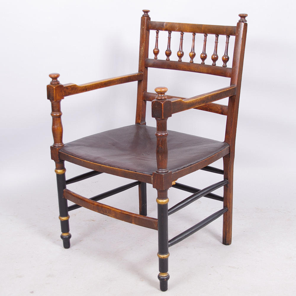 KARMSTOL, barockstil, skinnklädd med svärtade detaljer.