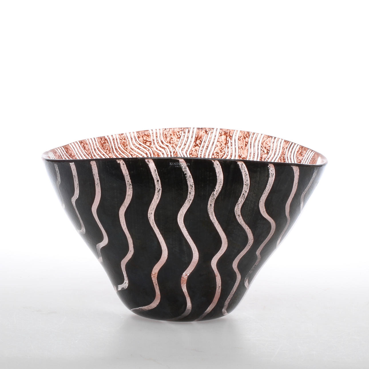 SKÅL, glas, Monica Backström, Kosta Boda.