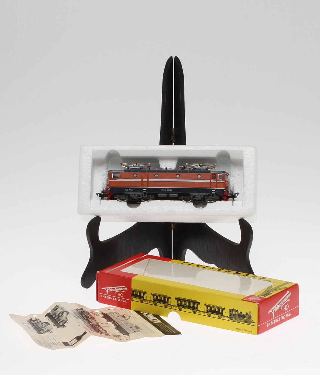 MODELLTÅG FLEISCHMANN 4365 svenska RC-loket i originalkartong.