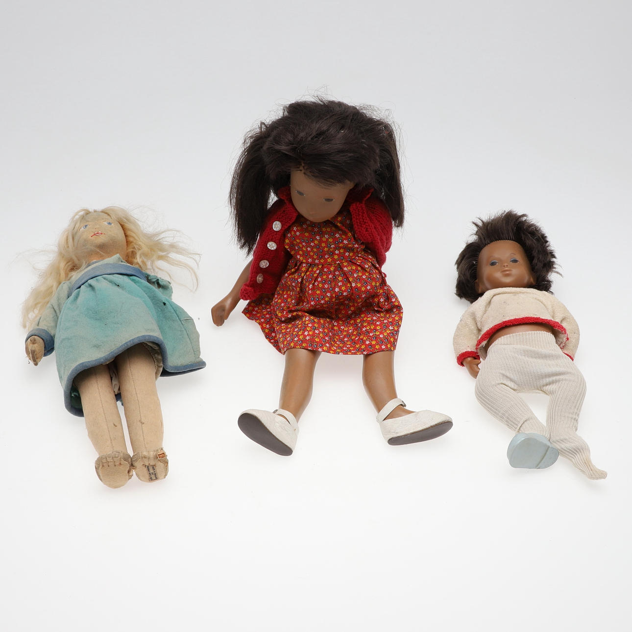 SASHA PUPPEN & NORAH WELLINGS PUPPE.