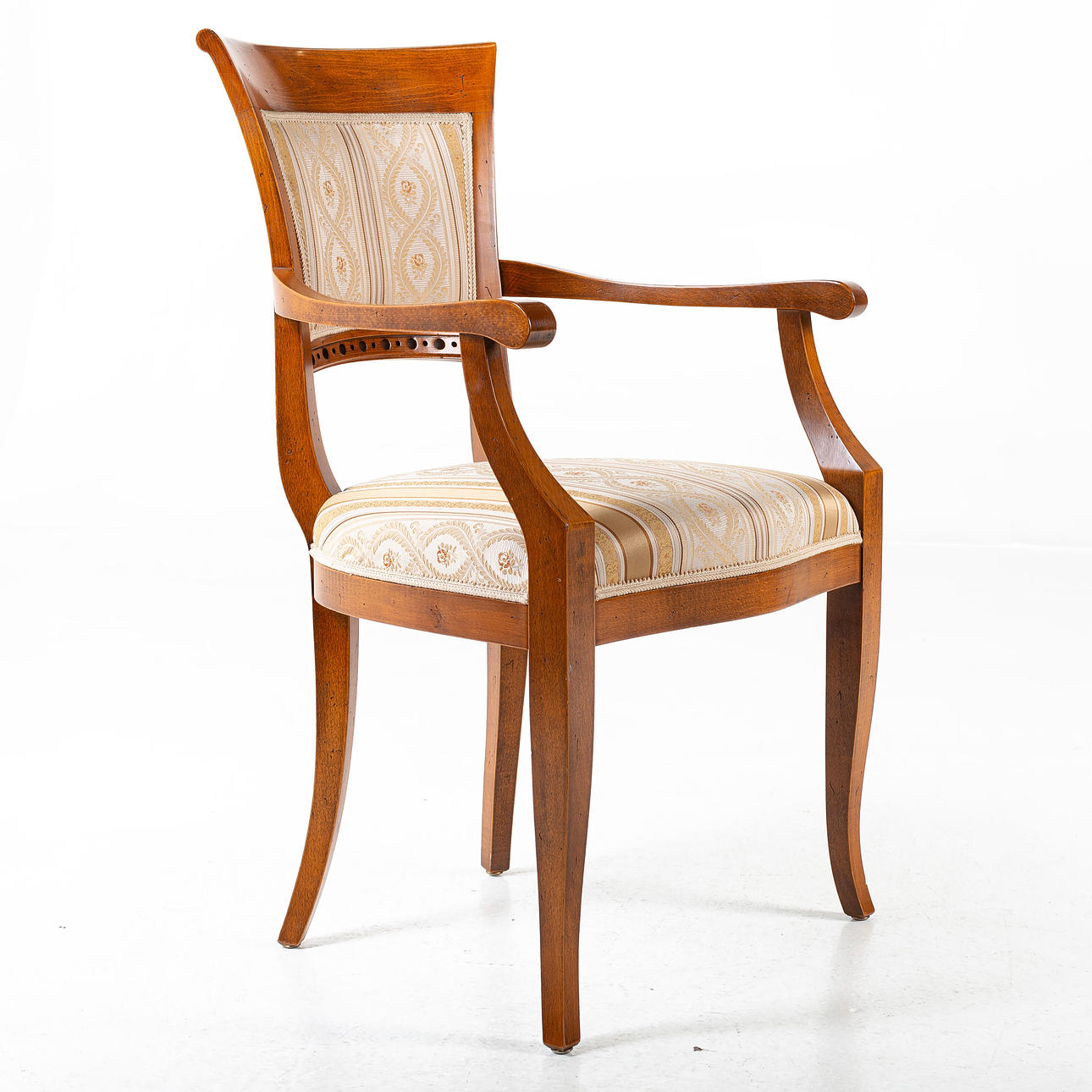 SESSEL, Selva Style International.