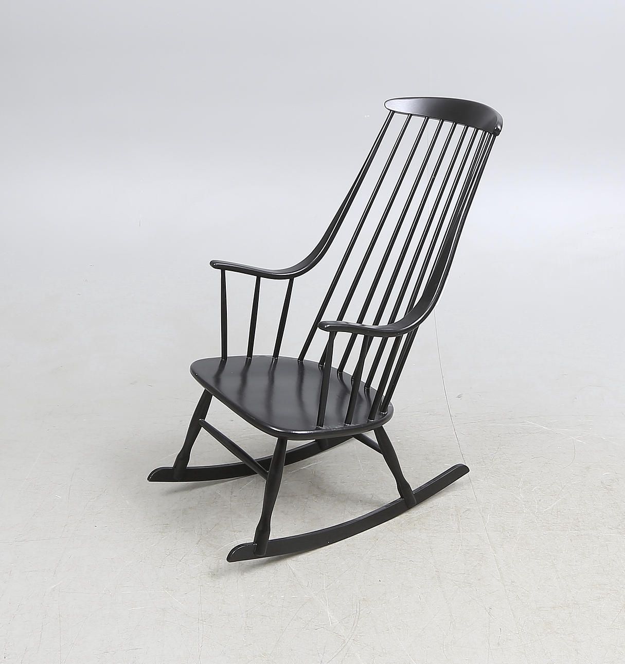 GUNGSTOL, "Grandessa", Lena Larsson, Nässjö stolfabrik, 1900-talets andra hälft.