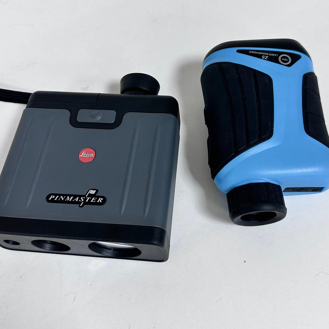 GOLFKIKARE, 2-st, med avståndsmätare.