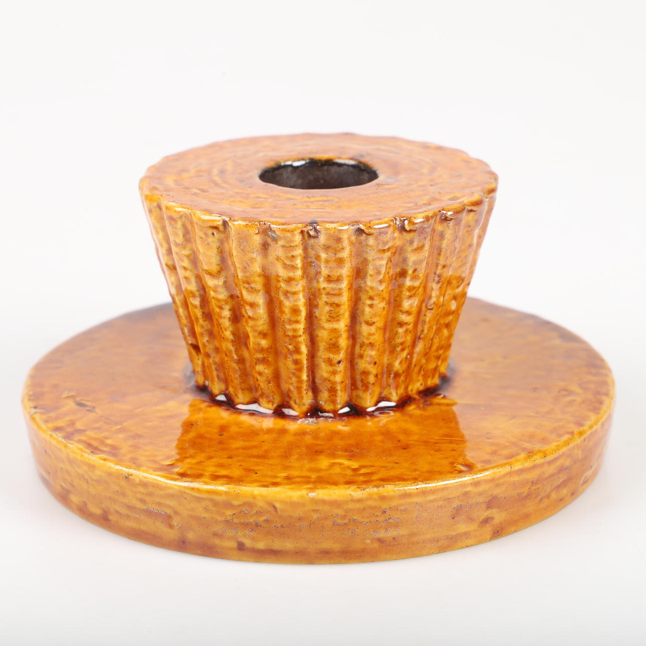 GUNNAR NYLUND. Candlestick, chamotte, Rörstrand. 1960s.