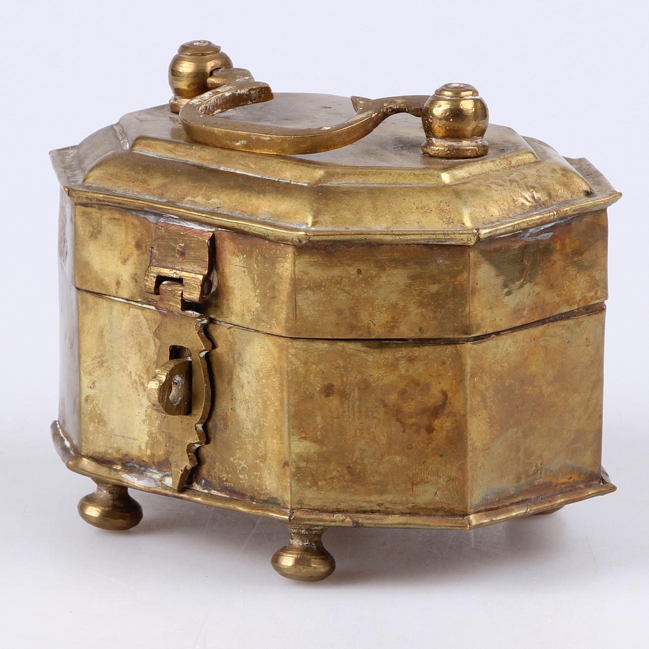 SKRIN, mässing, omkring sekelskiftet 1900.