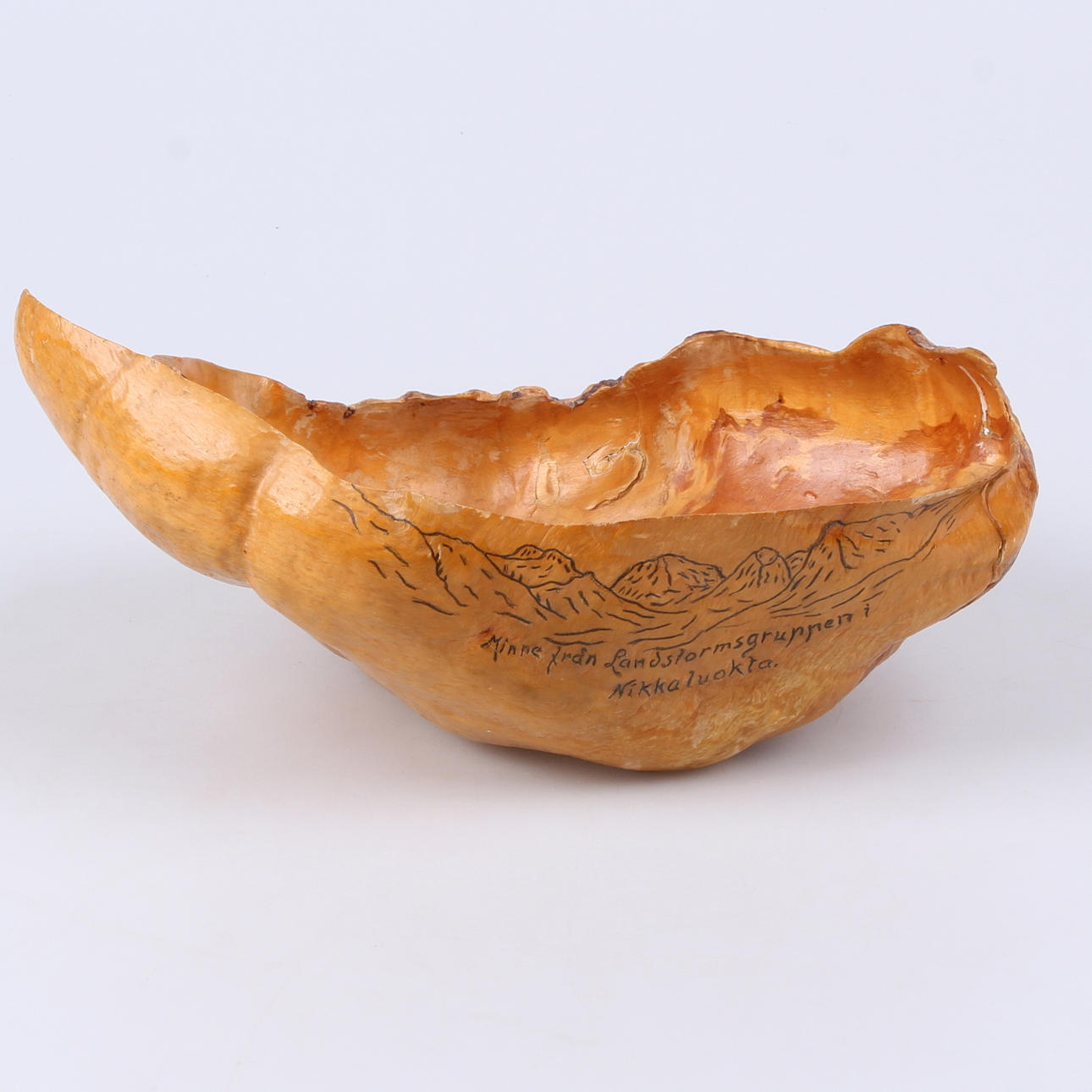 VRILSKÅL, björk, minne från landstormsgruppen i Nikkaloukta.