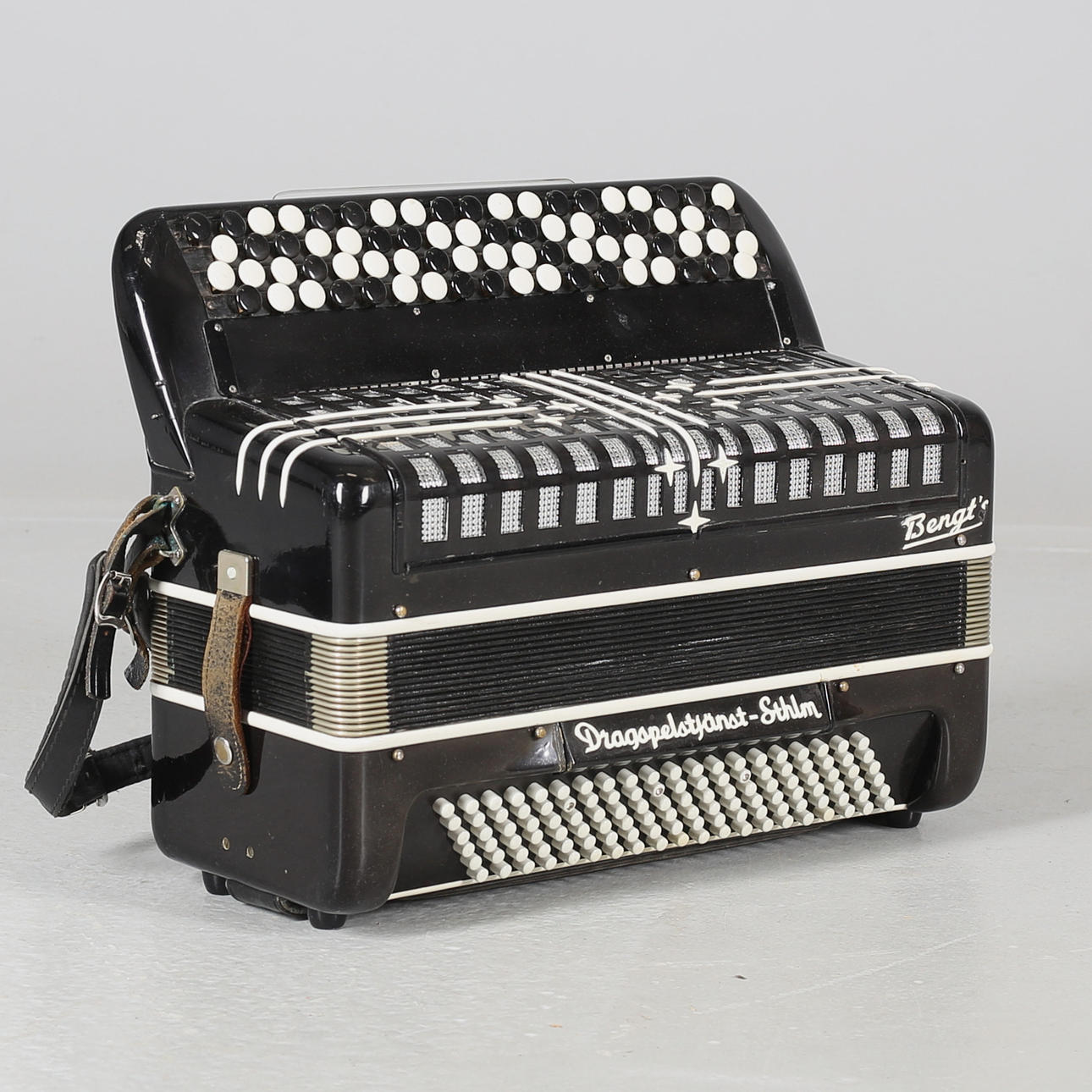 DRAGSPEL, Bengts „Accordion Service Sthlm“.