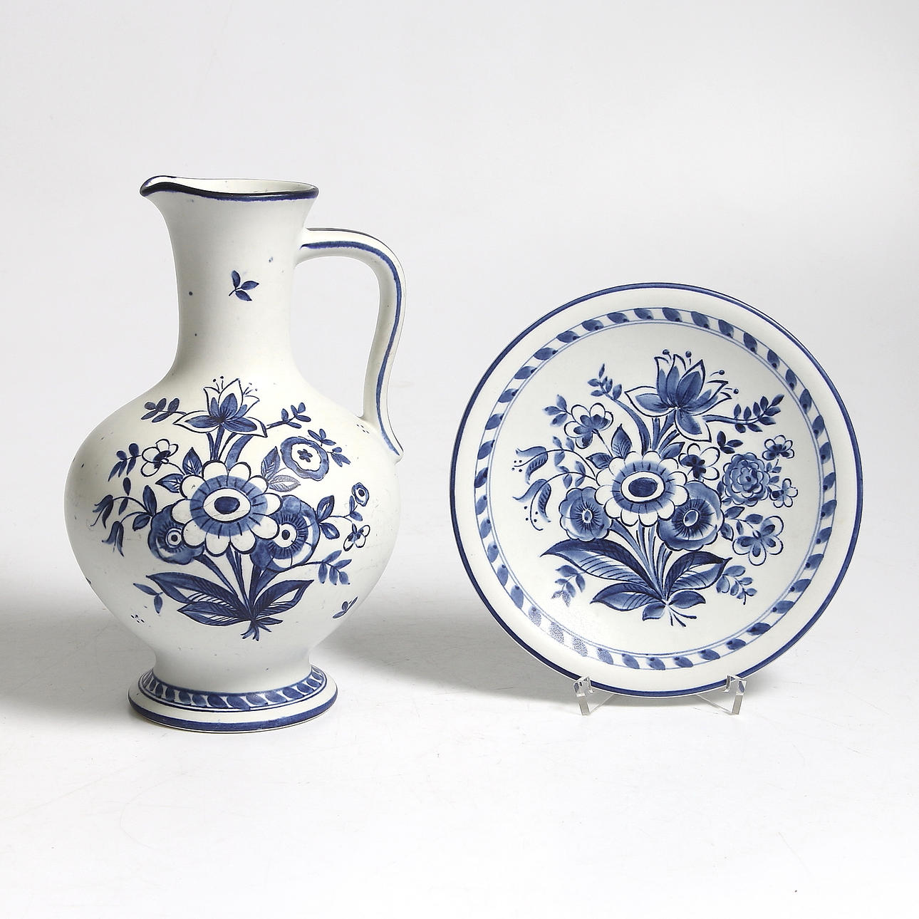 VASE/JUG and DISH, Lars Thorén, Rörstrand.