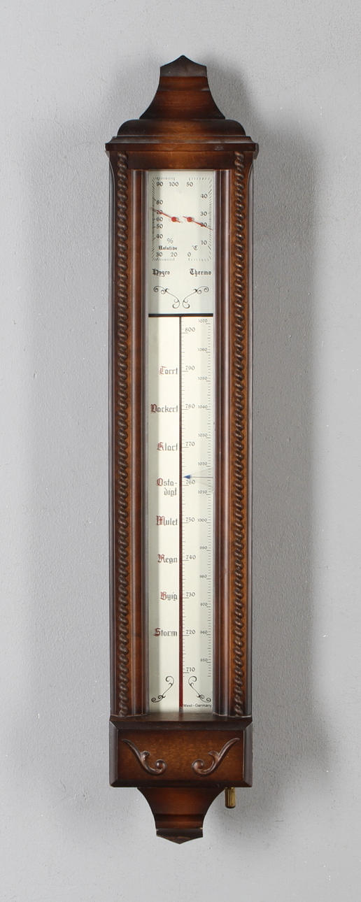 VÄGGBAROMETER, Västtyskland, 1900-talets andra hälft.