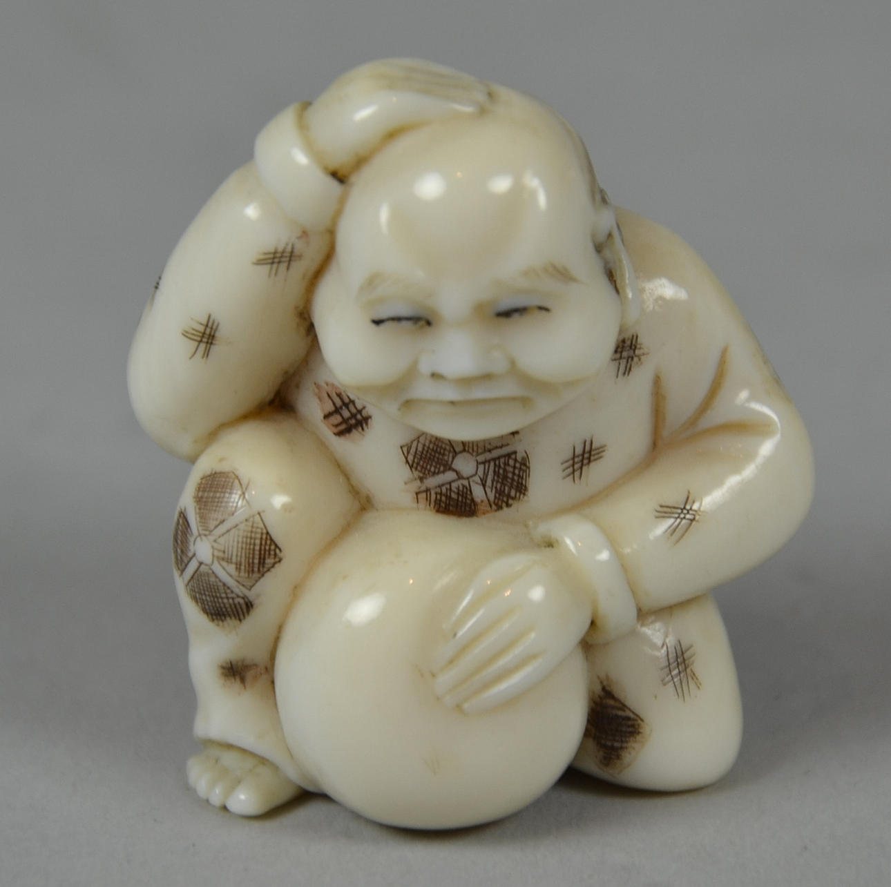 NETSUKE.