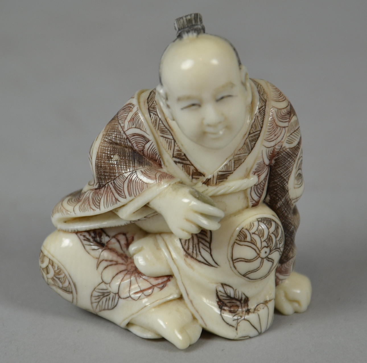 NETSUKE.