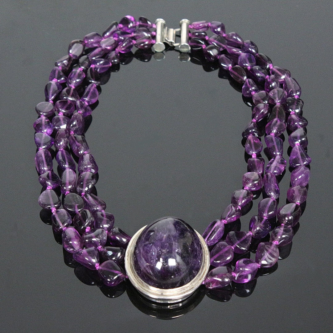 URSULA DÖRNER, Amethyst-Collier.