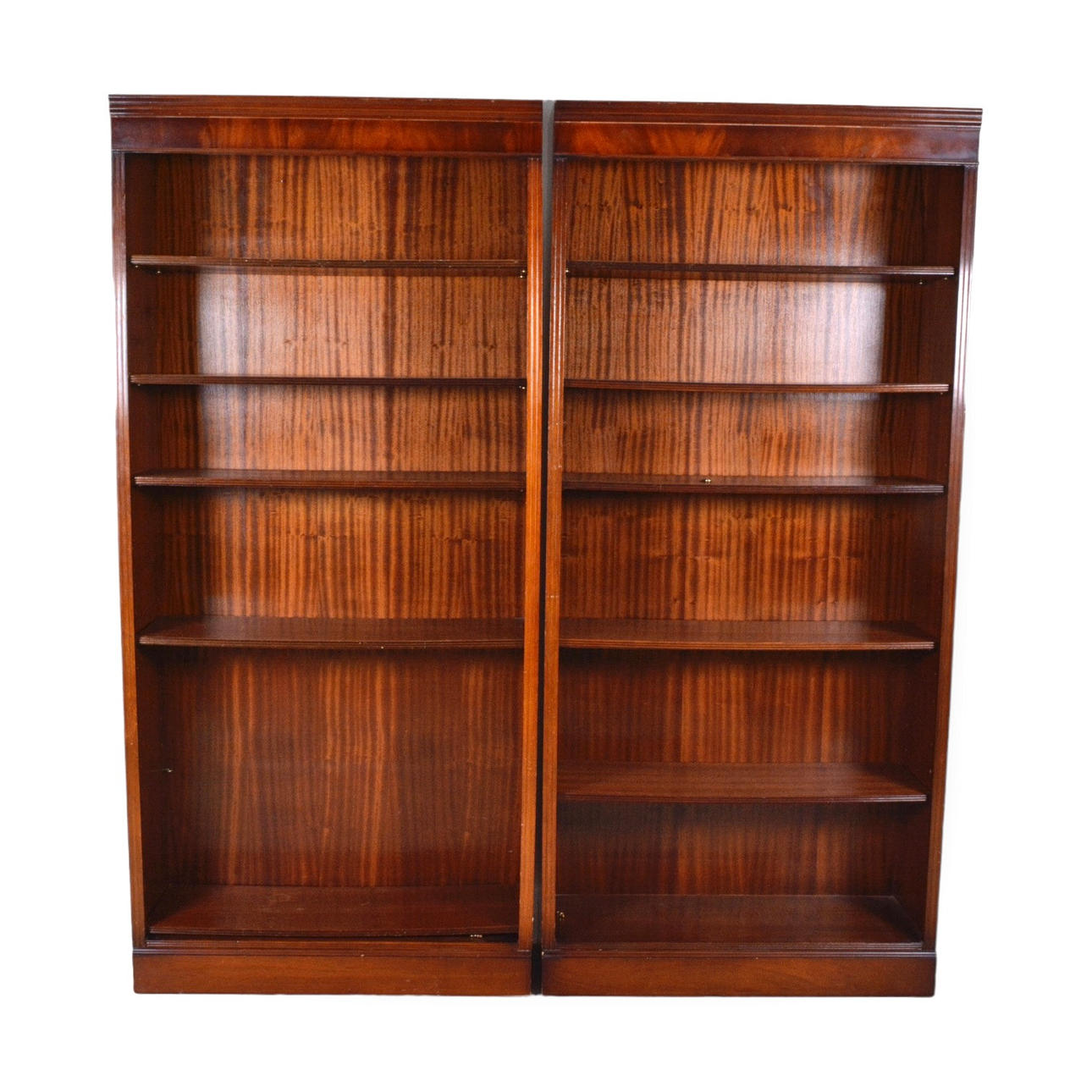 BOGHOLDER, 2 stk, engelsk stil, 1900-tallet.