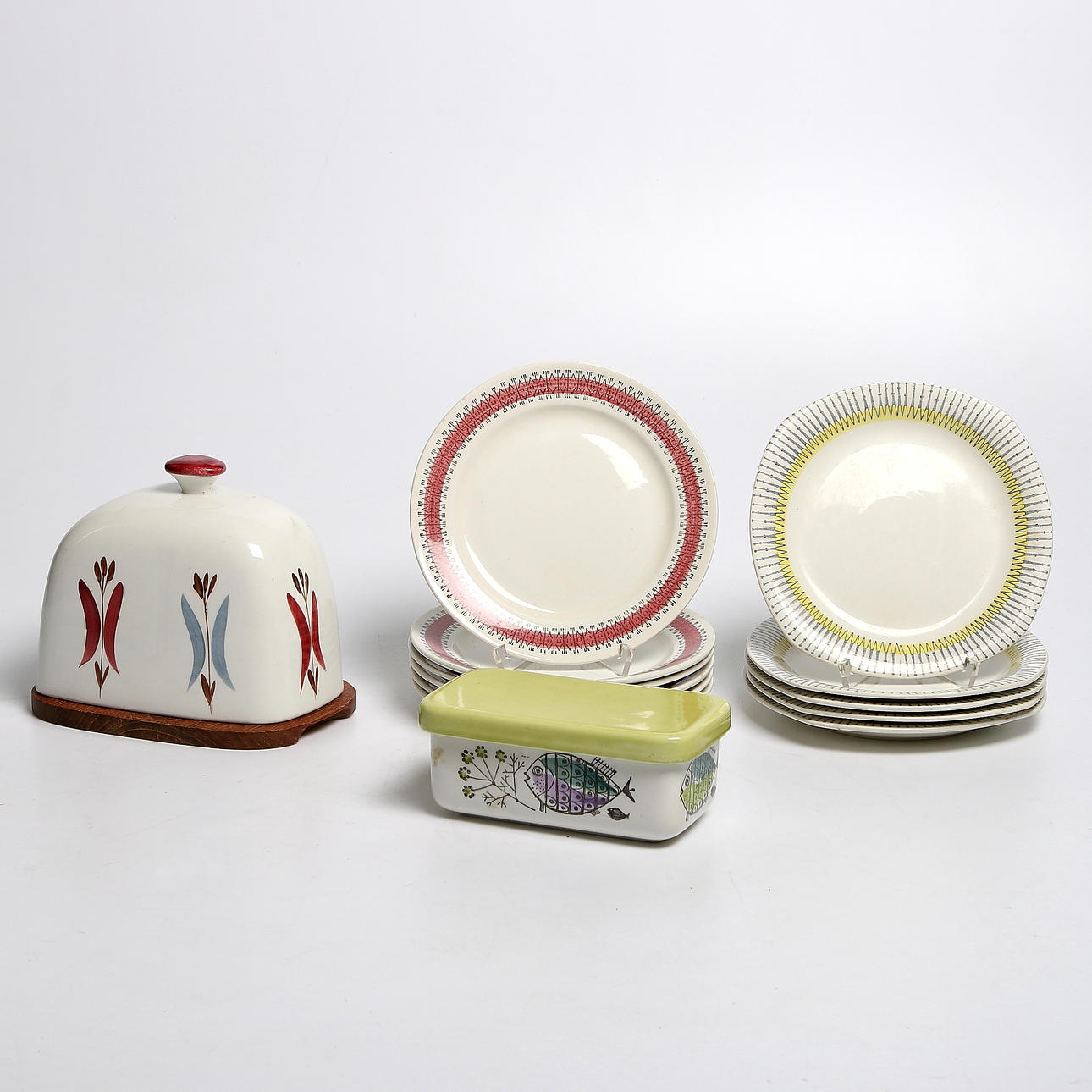 SERVISDELAR, 13 delar, porslin, bl.a. Pigg, Delfi, Petri, Rörstrand.