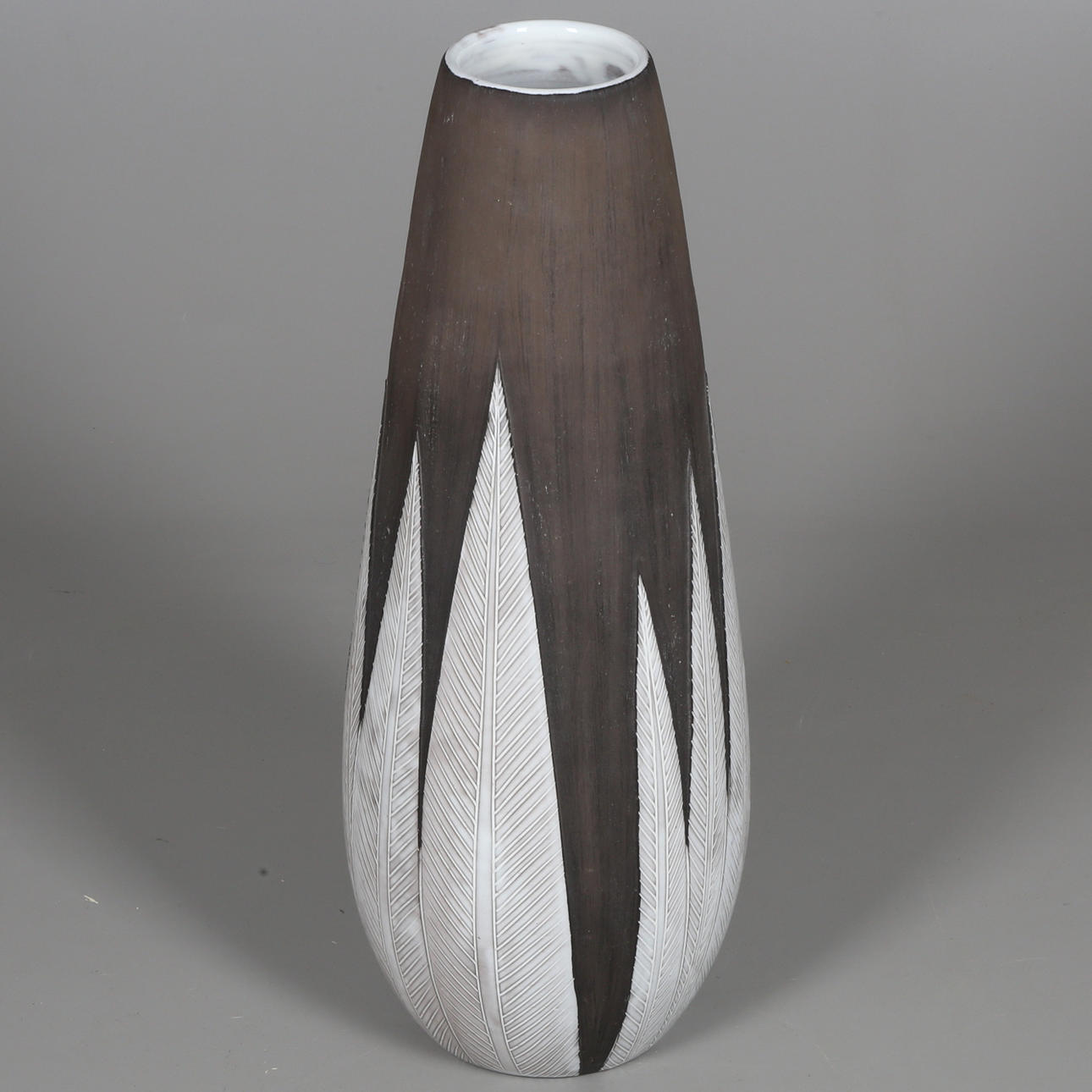 GOLVVAS, lergods, "Paprika", Anna Lisa Thomson, Upsala-Ekeby.