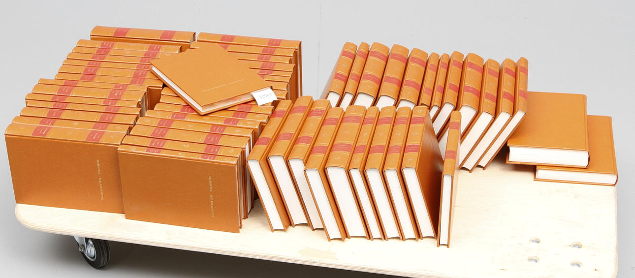 AUGUST STRINDBERG. "Samlade skrifter", 55 band. Albert Bonnier, Stockholm. Faksimilupplaga 1987.