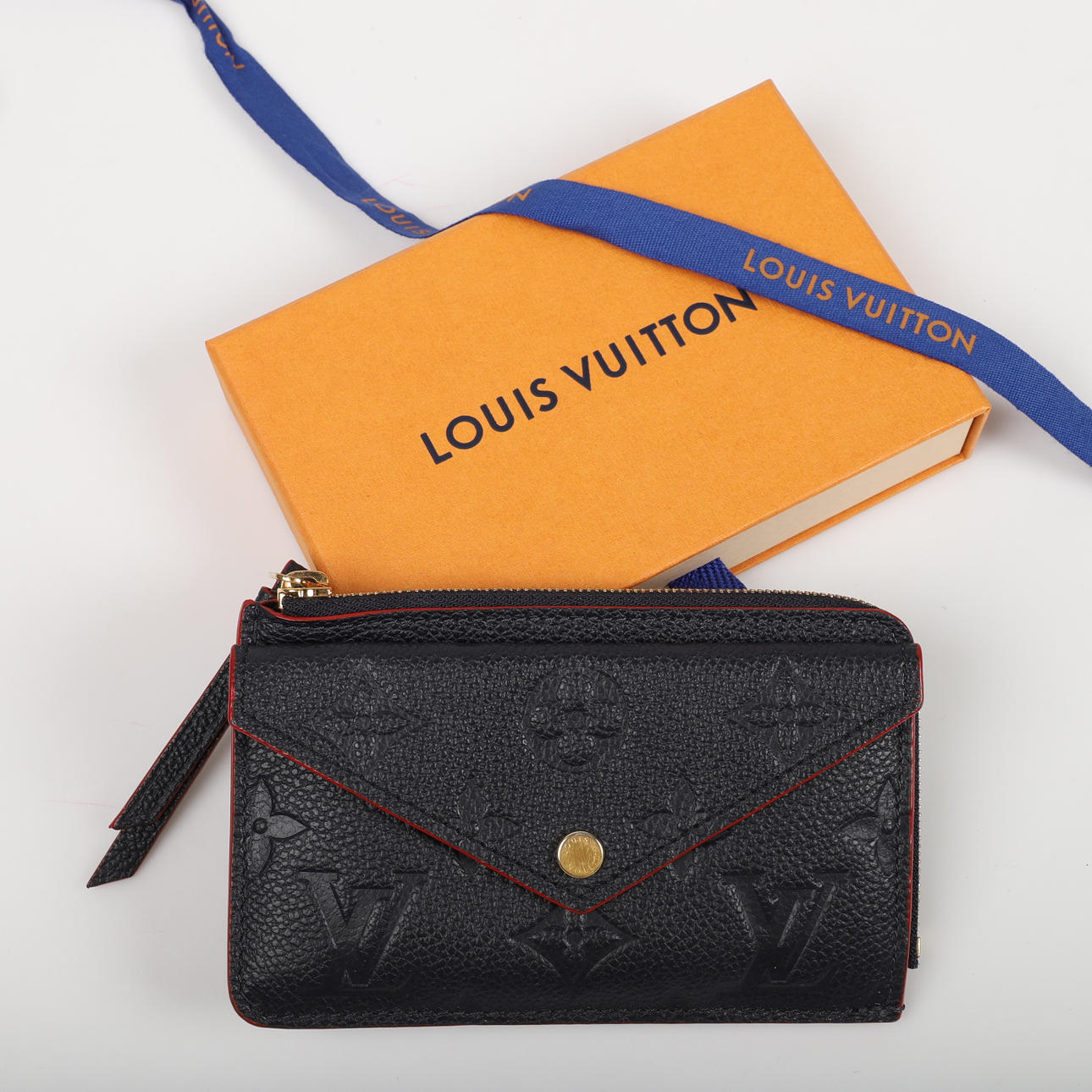 TARJETERO/CARTERA, Louis Vuitton, París Francia.