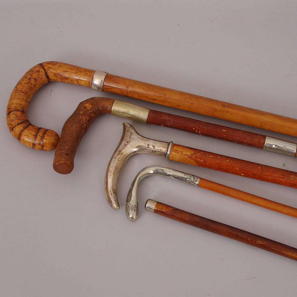 KÄPPAR, 5 stycken varav 2 i silver.