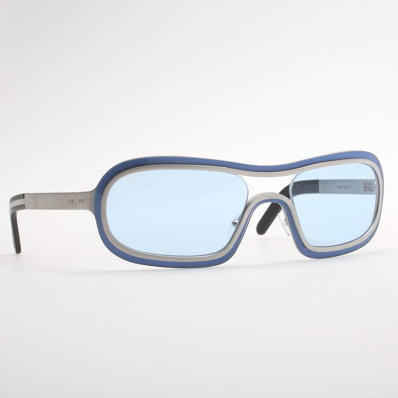 SOLGLASÖGON, 2 st, Mini Cooper samt Oxsol.