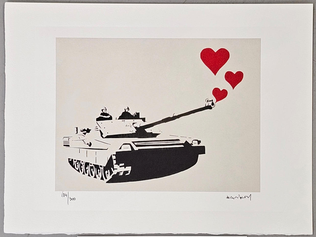 バンクシー Banksy Tank love エスタンプリトグラフ 71zCR-+sHlS._UF350,350_QL50_.jpg