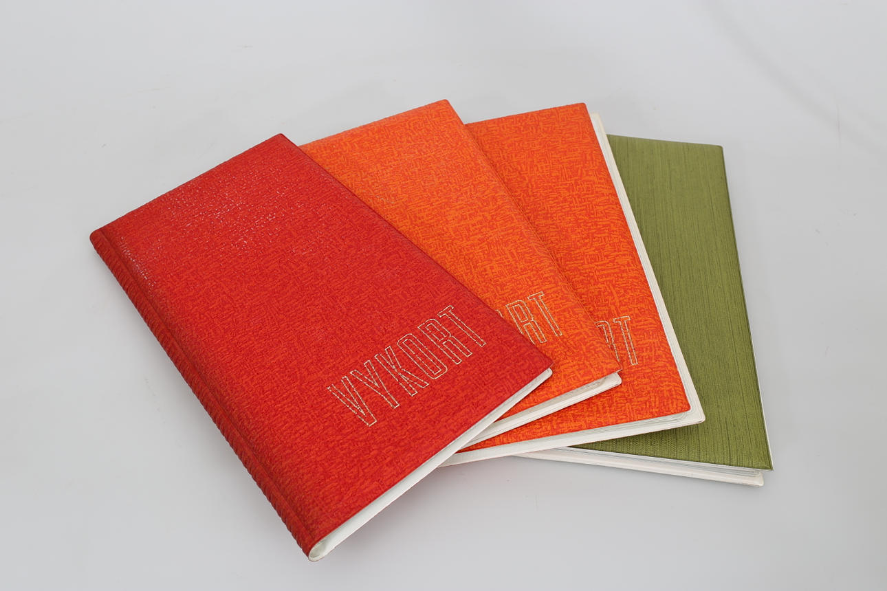 VYKORT, 4 album, cirka 240 stycken, sekelskifte 1800-1900 och framåt.