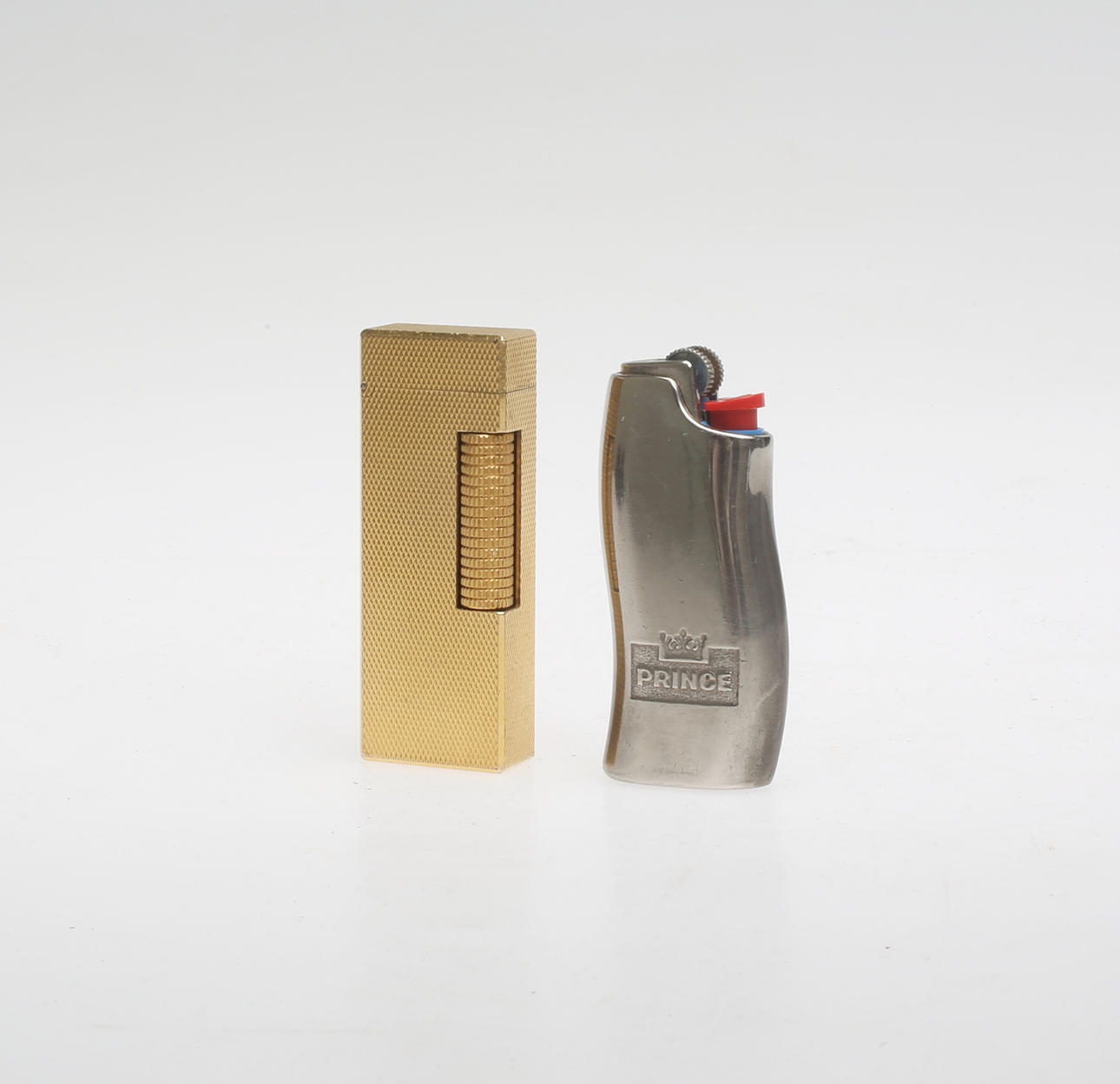 TÄNDARE, 2 st, Dunhill samt Prince.