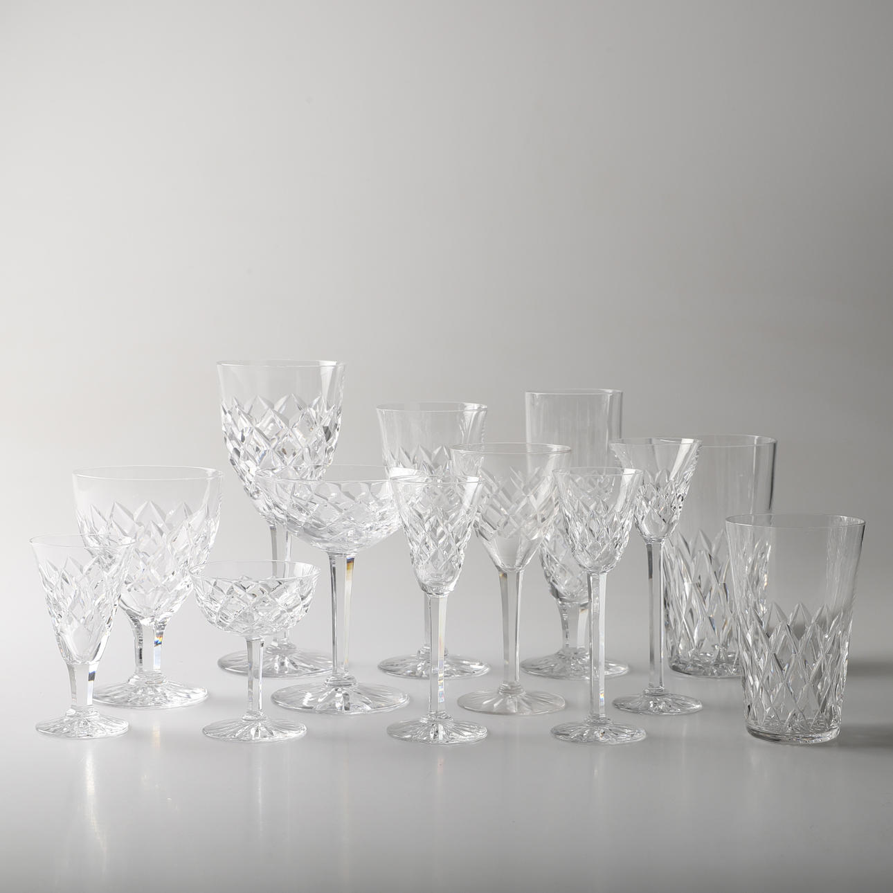 GLASWAREN, 109 Teile, „Waldersee Brilliant“, Orrefors.