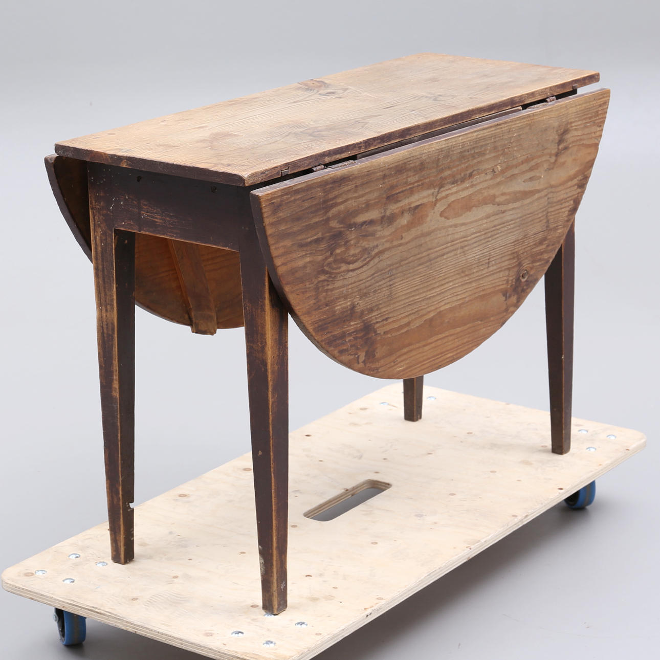 MESA DE SUELO, siglo XIX/XX.