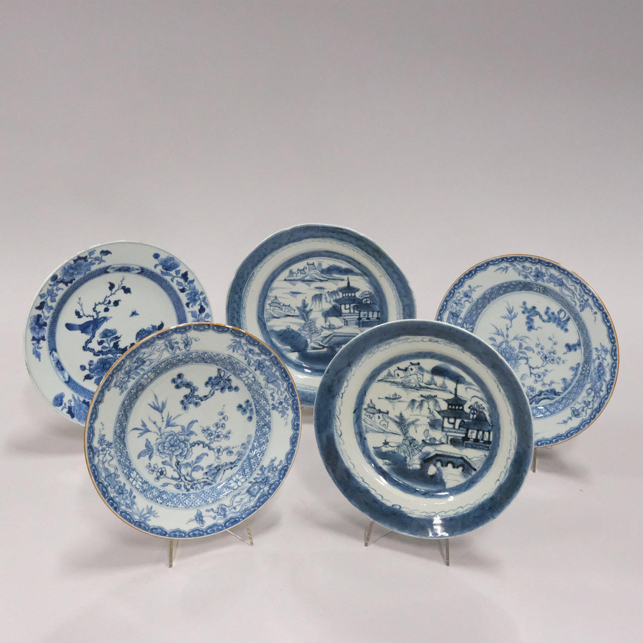 FIVE PLATES, CHINA 18th/19th CENTURY.