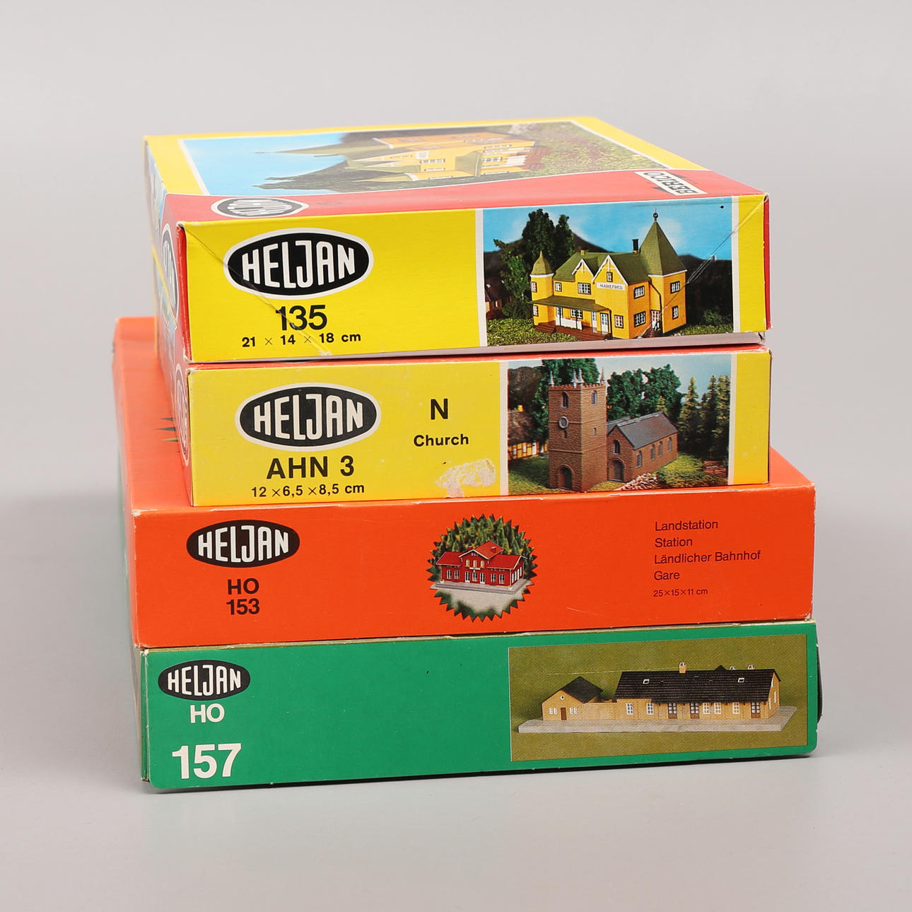 MODEL RAILWAY KITS, 8 pcs, Pola, Heljan, second half of the 20th 