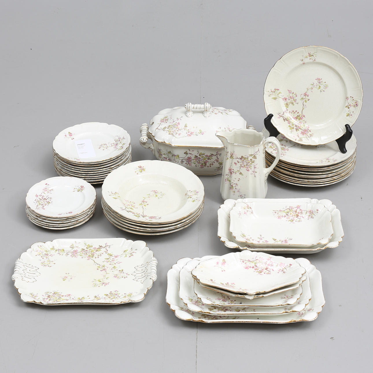 MATSERVIS, 45 delar, "Hagtorn", Gustavsberg, 1900-talets första kvartal.