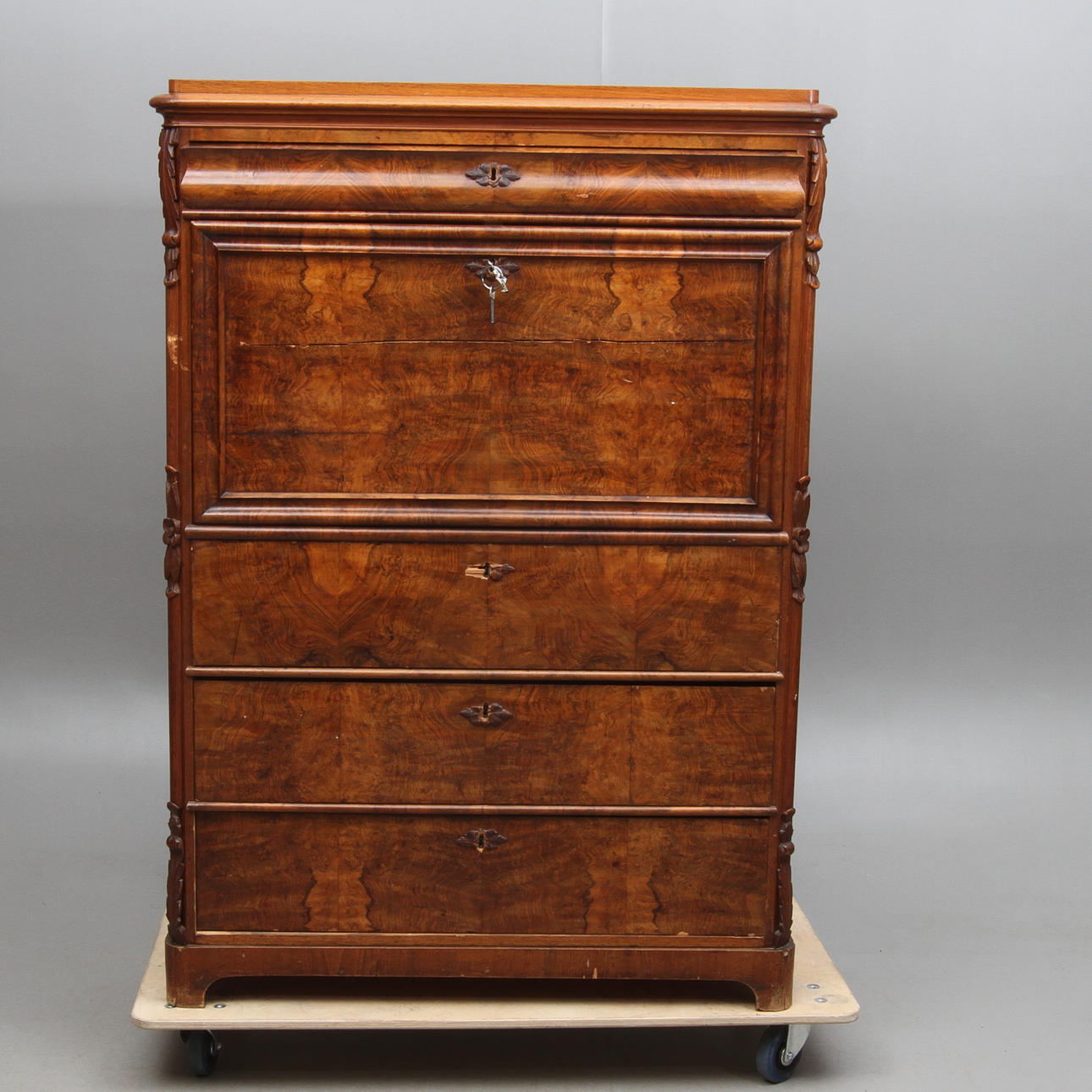 CHIFFONJE, delvis rotfaner, 1800-tal.