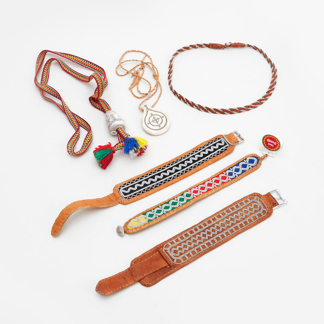 KORUT, 6 kpl, saamelainen käsityö.