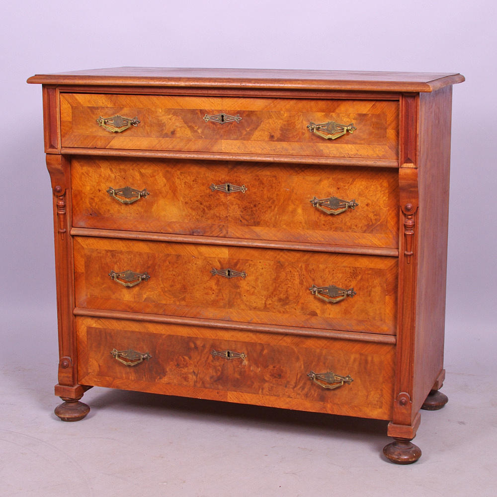 BYRÅ, 4-lådig, mahogny, nyrenässans.