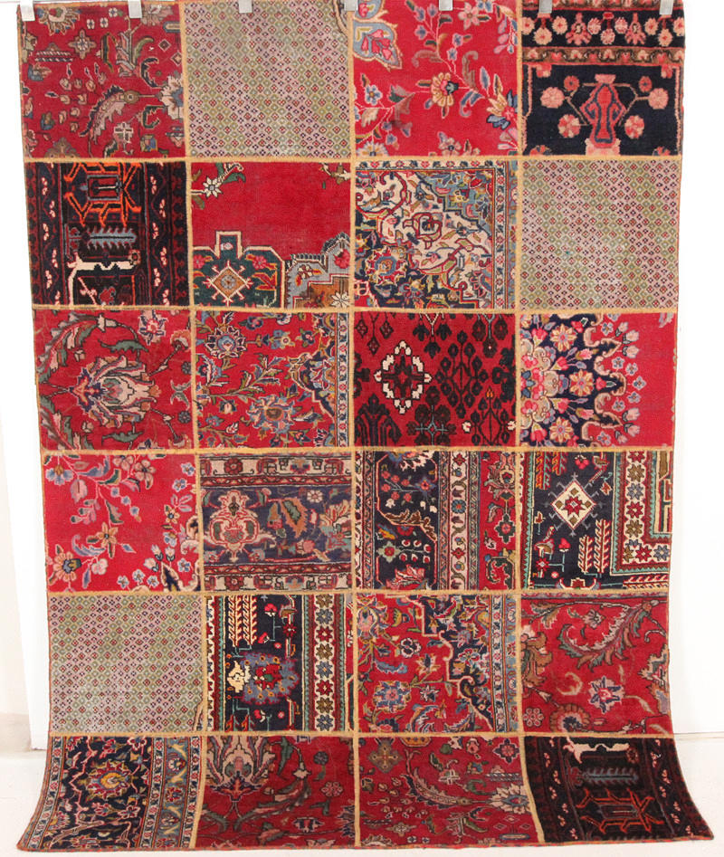 ORIENTALISK MATTA. Patchwork, 235 x 172 cm.
