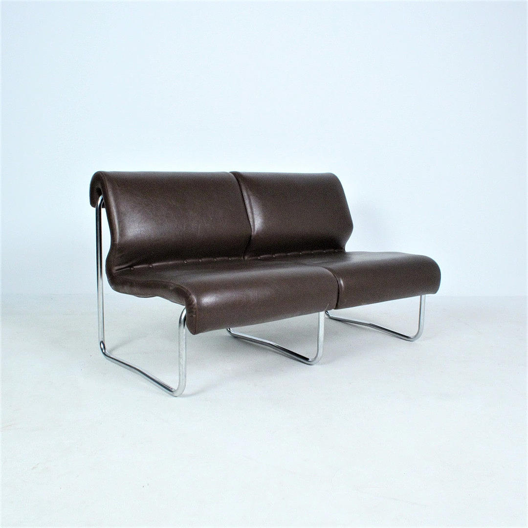 Lounge soffa/tvåsitsig från 1970-talet.