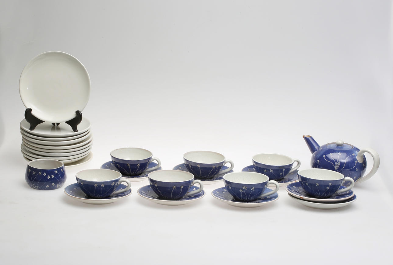 TESERVIS, 27 delar, Ingrid Atterberg, Upsala Ekeby.