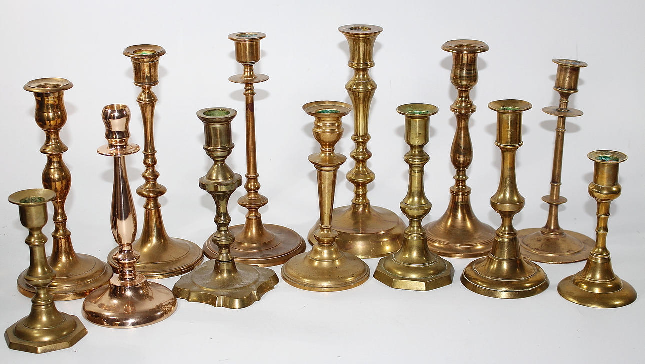 LJUSSTAKAR, 13 st, malm och mässing.