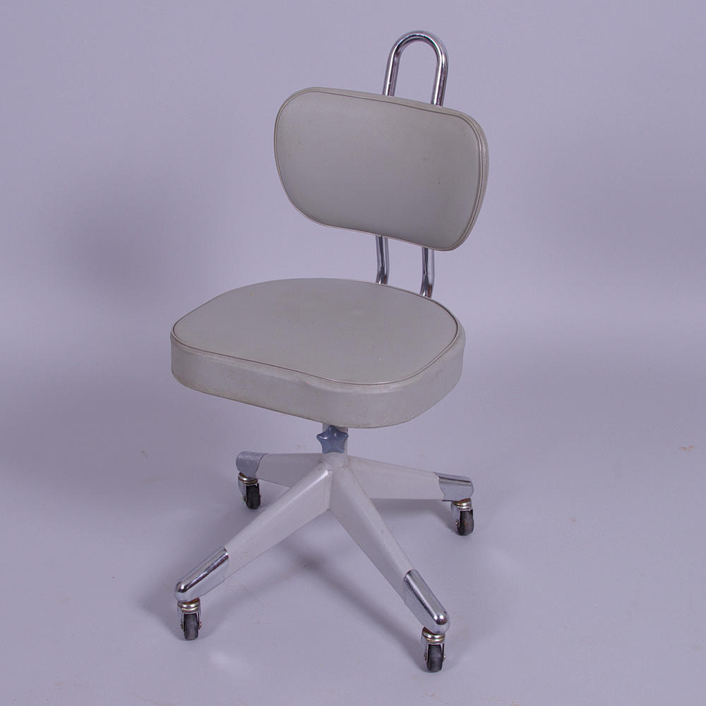 LÄKARSTOL, Fujiset.